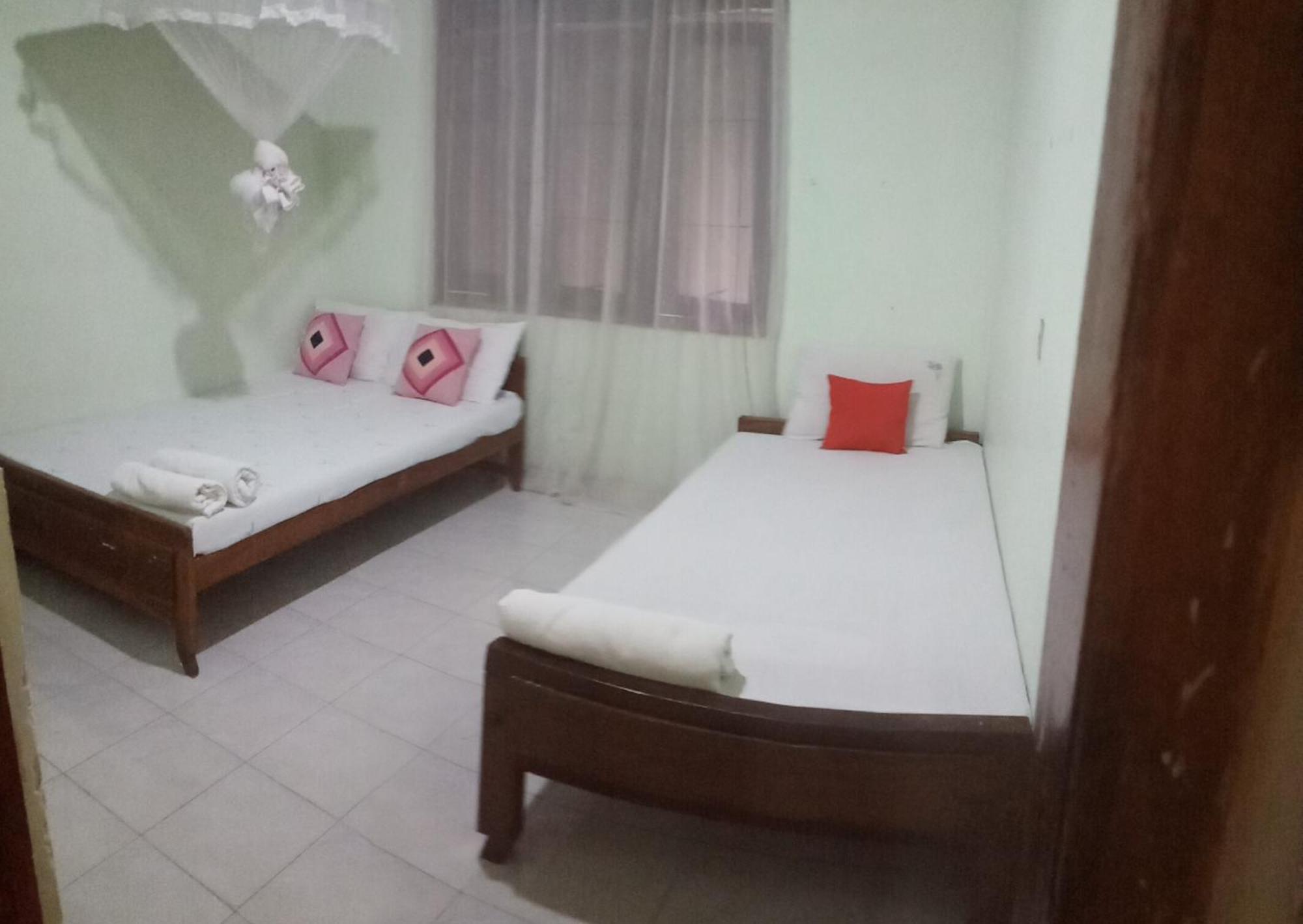 Osheen Family Guest House Polonnaruwa Exterior photo