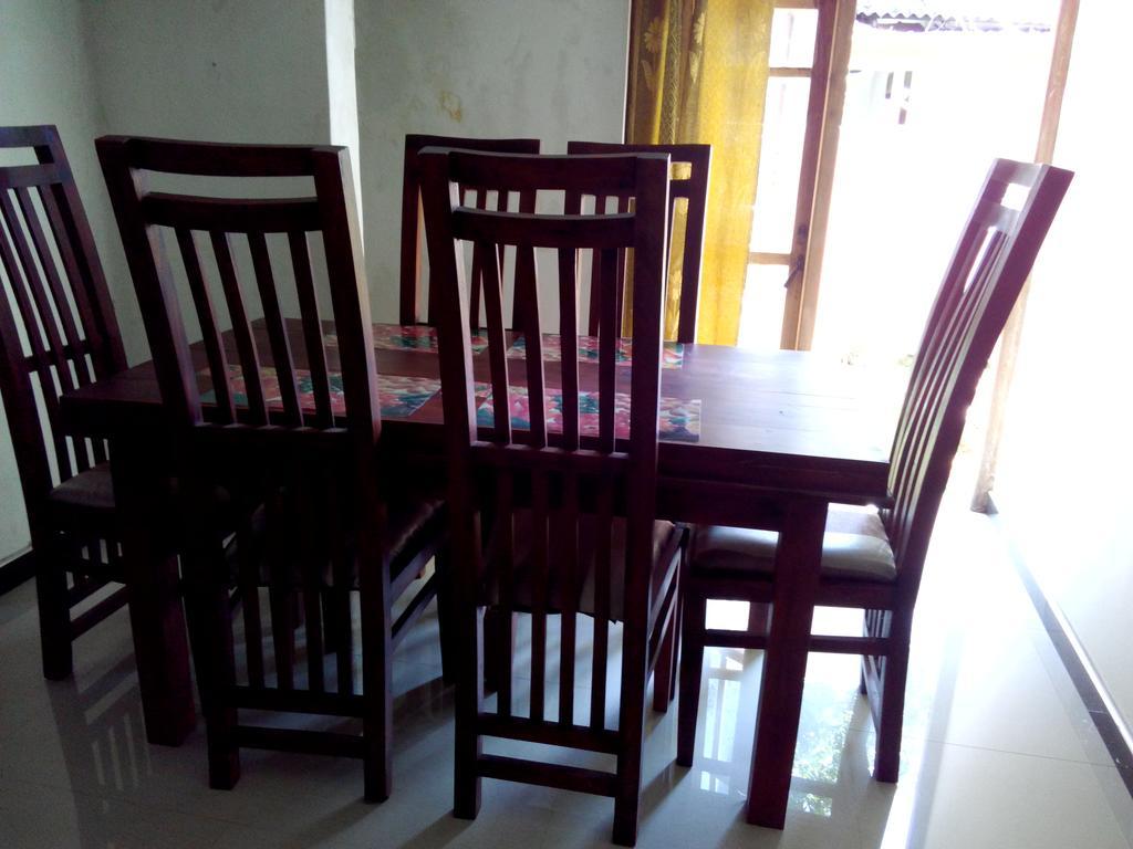 Osheen Family Guest House Polonnaruwa Exterior photo